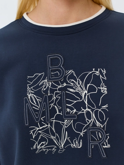 Свитшот с графичным принтом