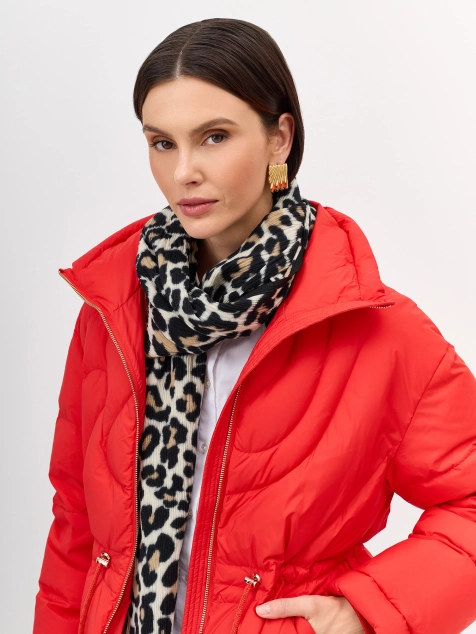 Шарф с анималистичным принтом