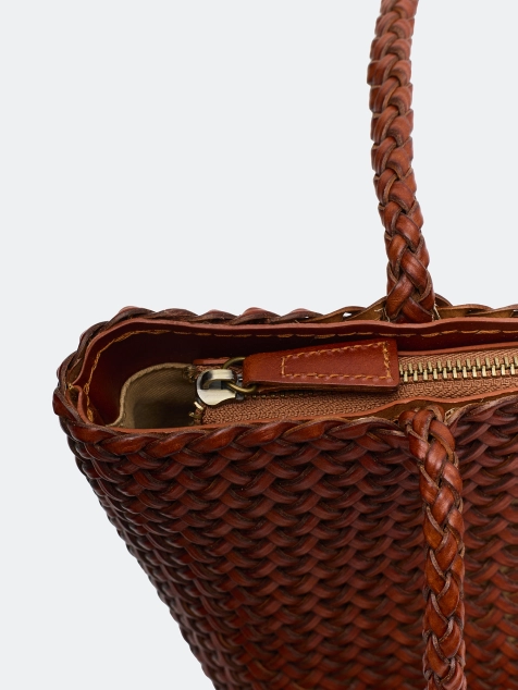 Плетеная сумка-шоппер из натуральной кожи