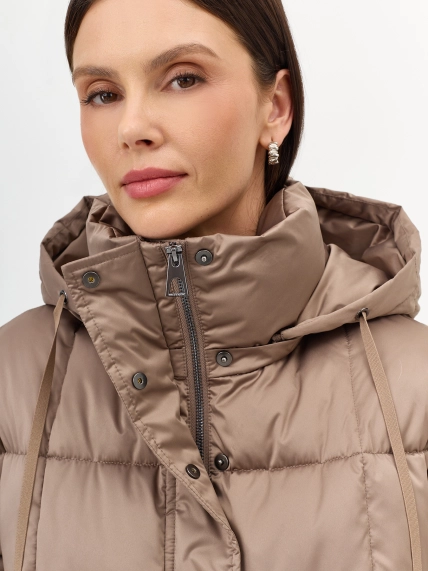 Укороченное пальто со съемным капюшоном