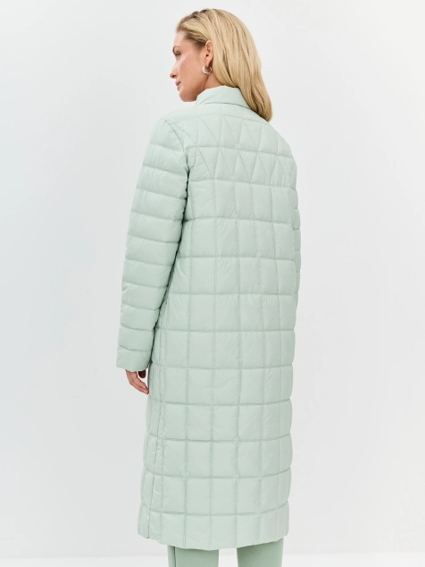 Стеганое пальто в мятном цвете
