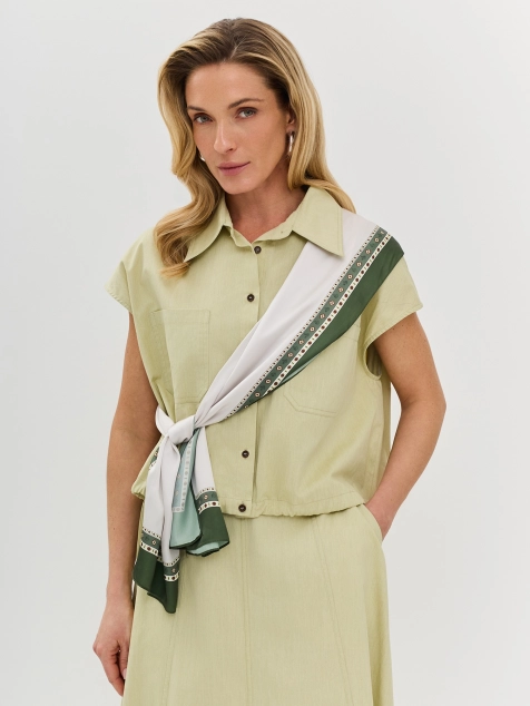 Тонкий шарф с геометрическим принтом