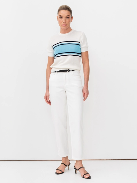 Белые классические джинсы