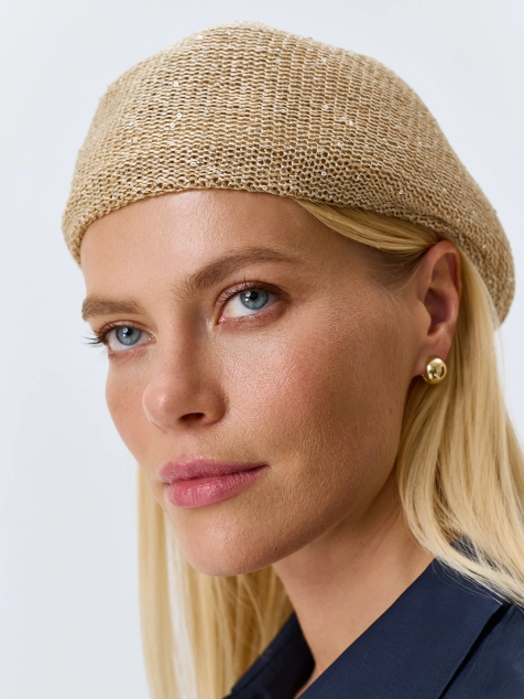 Ажурная кепи