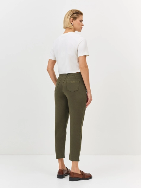 Джинсы в цвете &quot;хаки&quot;