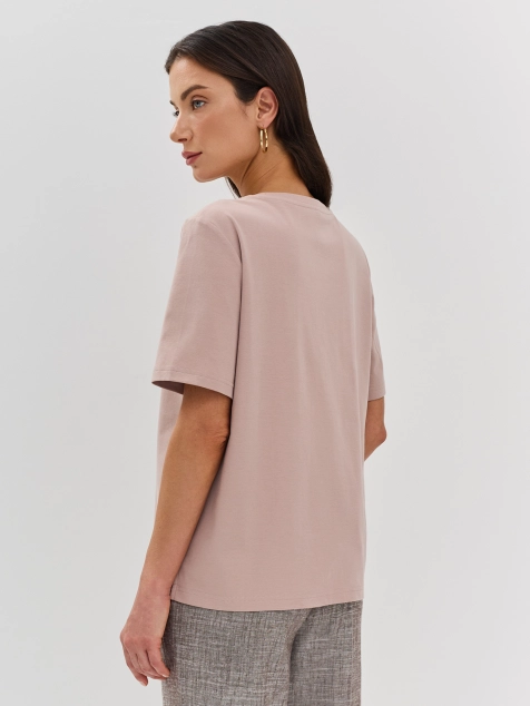 Футболка из 100% хлопка с вышивкой в цвет