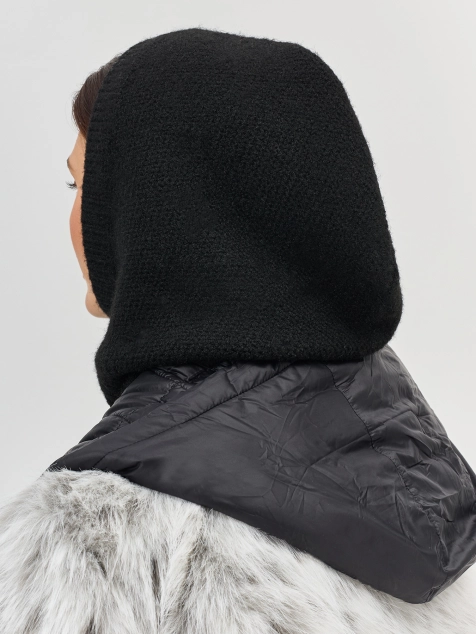 Мягкий капор с шерстью