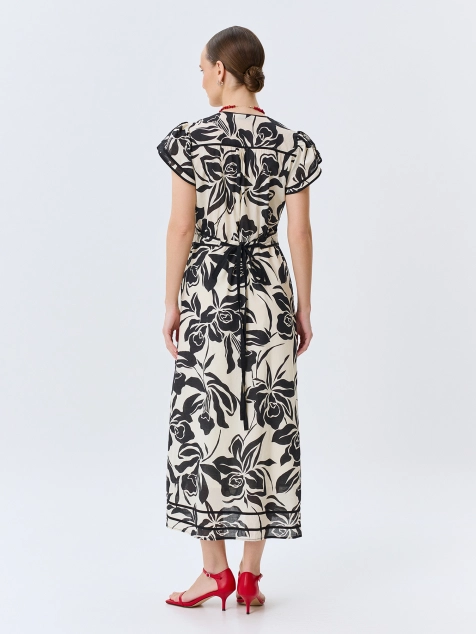 Платье с флоральным принтом