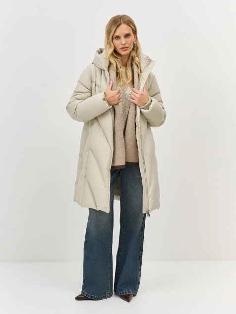 Вязаный шарф с контрастным краем