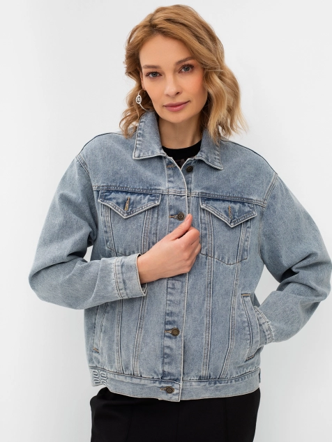 Джинсовый жакет с вышивкой на спинке