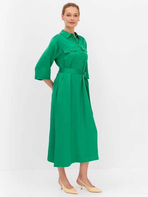 Яркое платье-рубашка