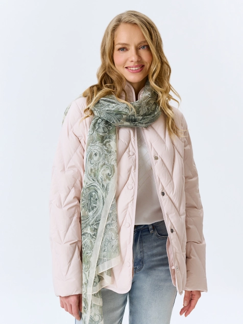 Тонкий палантин с нежным принтом