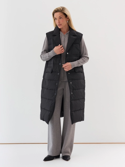 Удлиненный жилет на натуральном утеплителе