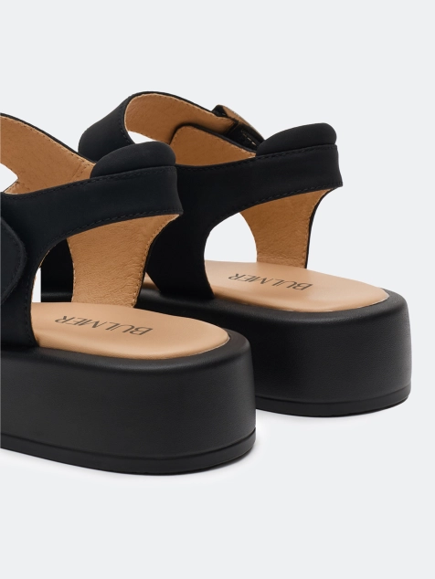 Босоножки на платформе