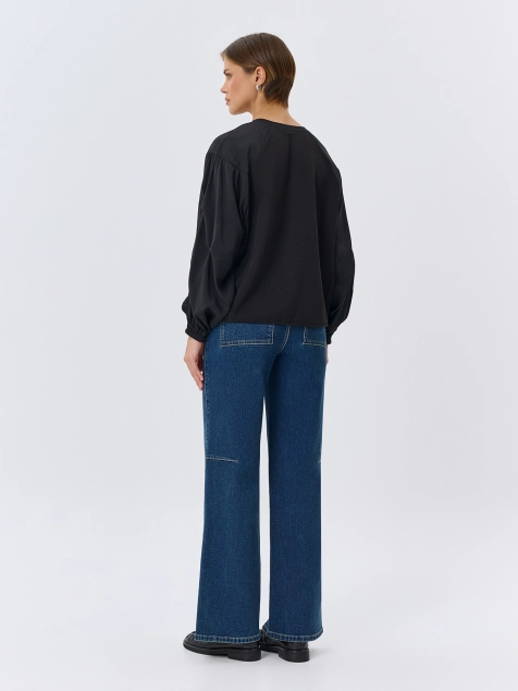 Джинсы Wide leg с вытачками