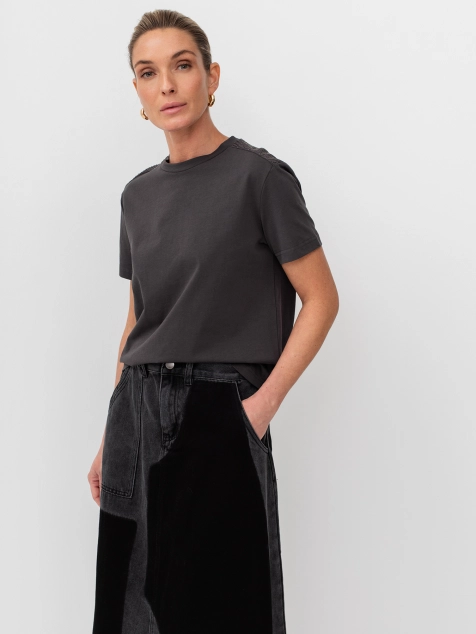 Футболка из 100% хлопка с декоративной тесьмой 