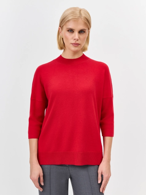 Яркий джемпер с укороченными рукавами