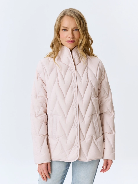 Легкая куртка с зигзагообразной стежкой