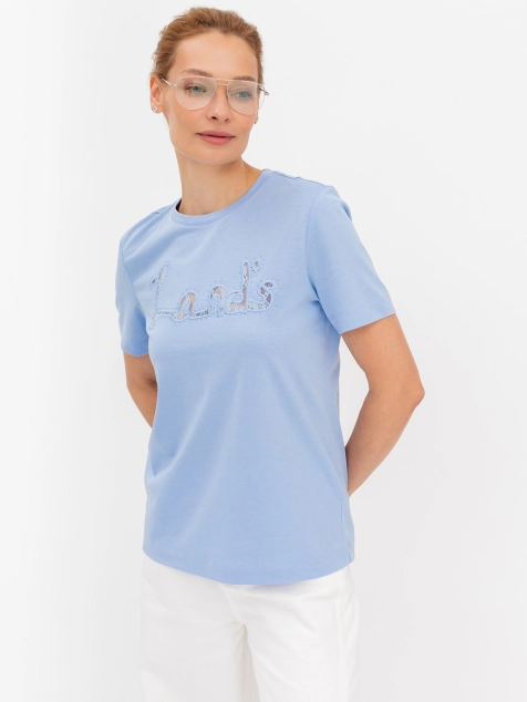 Футболка с вышивкой-аппликацией