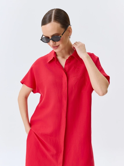 Удлиненная льняная блузка