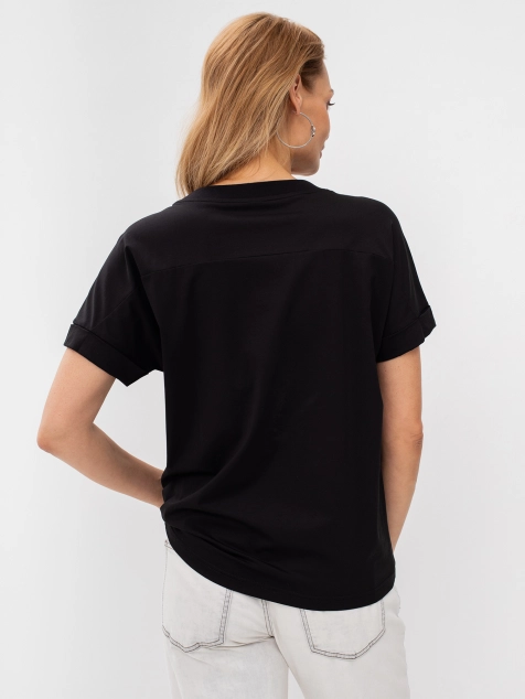 Футболка-блузка с аппликацией из страз 