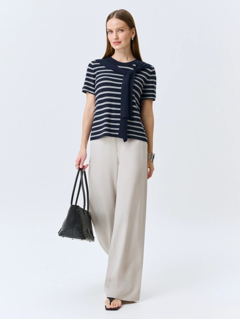 Джемпер в полоску с имитацией шарфа