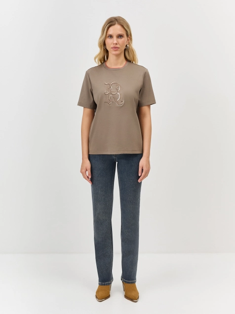 Прямые джинсы с крученой вышивкой