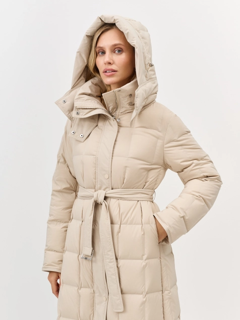 Пуховик из фактурной ткани с крэш эффектом