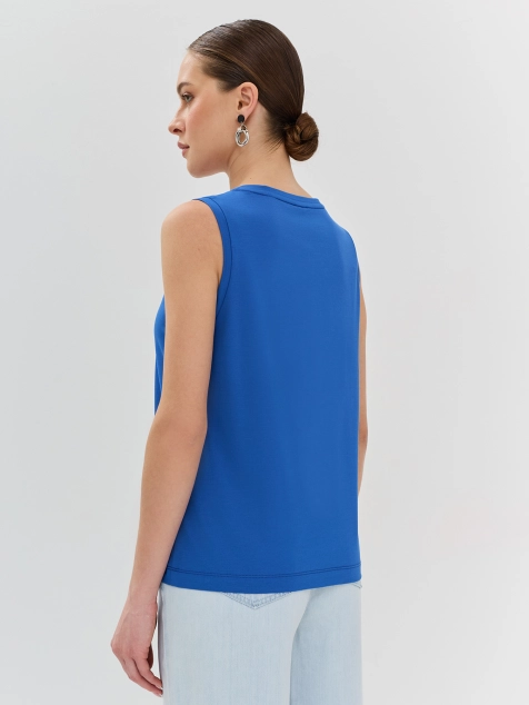 Топ из смесового модала с V-образным вырезом