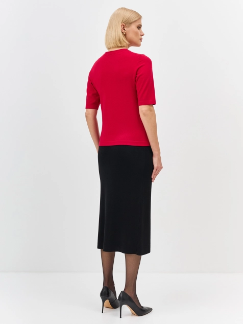 Вязаная юбка с высоким разрезом