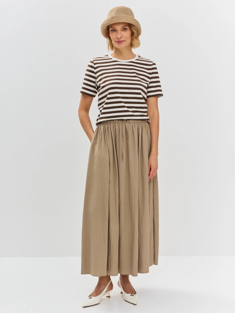 Легкая шляпа из льна