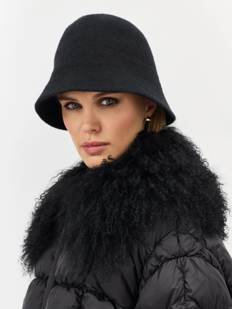 Вязаная шляпа