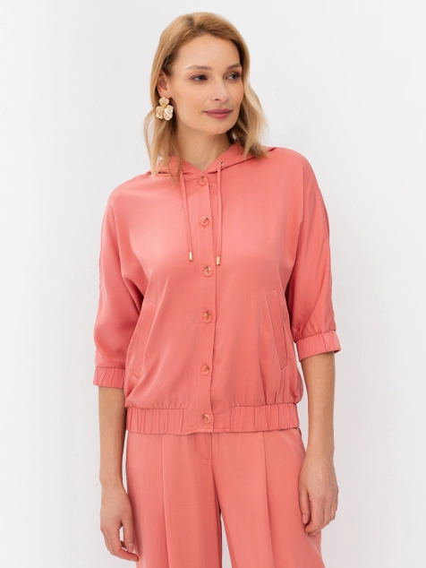 Бомбер свободного силуэта с капюшоном и вышивкой на спинке