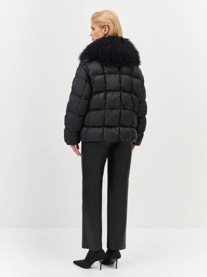 Пуховая куртка с меховым воротником