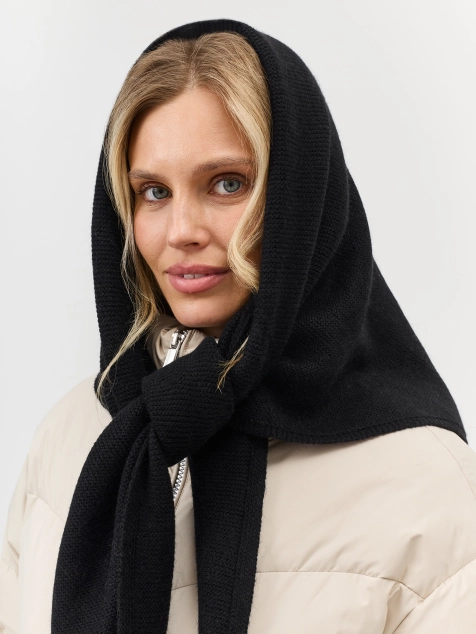 Вязаная косынка с ангорой