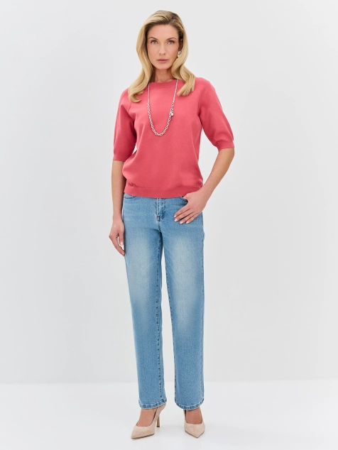 Свободный джемпер с укороченными рукавами