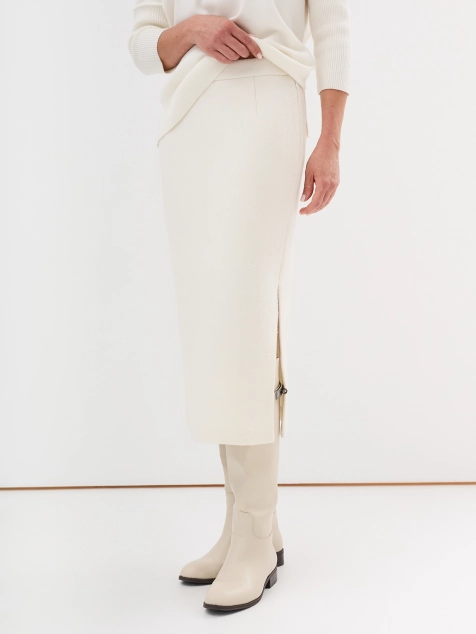 Юбка-карандаш из вареной шерсти