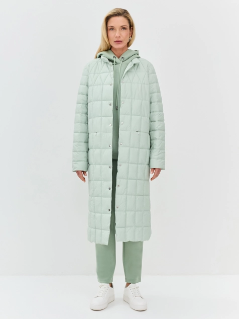 Стеганое пальто в мятном цвете