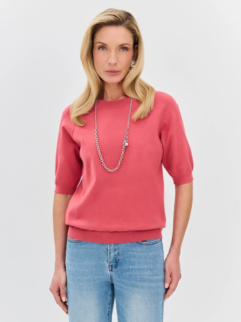 Свободный джемпер с укороченными рукавами