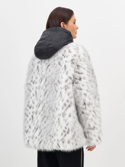 Меховая куртка с анималистичным принтом