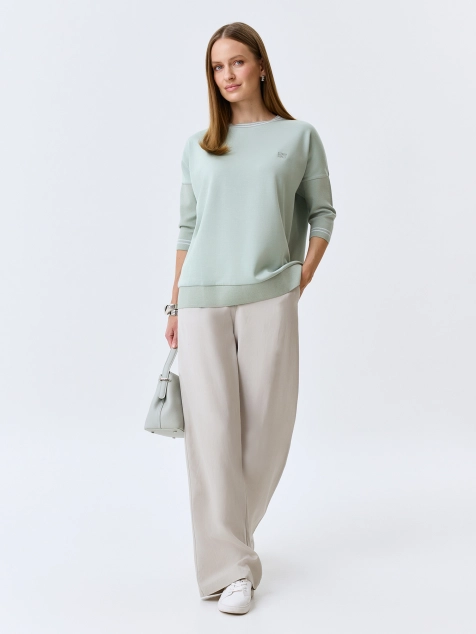 Свободный джемпер с вязаными рукавами