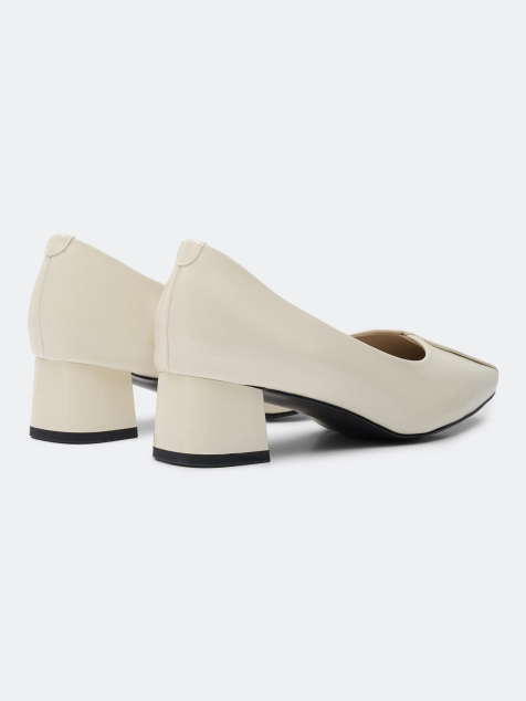 Туфли из глянцевой натуральной кожи