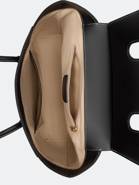 Кожаная сумка с клапаном и подвесом