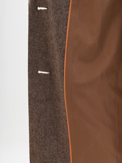 Шерстяной жакет в стиле "Old money"