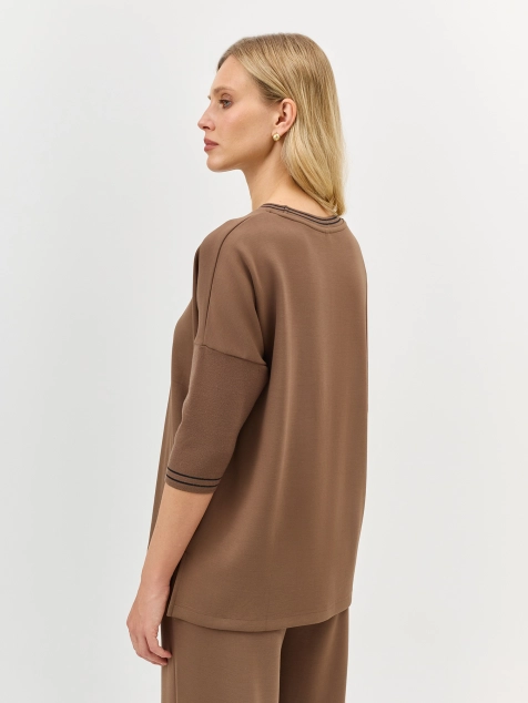 Свободный джемпер с укороченными рукавами