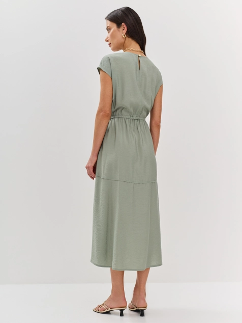 Легкое платье из вискозного шелка