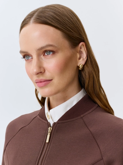 Трикотажный  бомбер в шоколадном оттенке