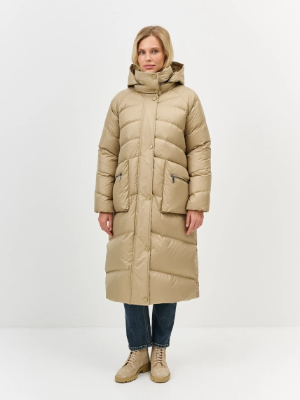 Oversize пуховик с акцентными карманами