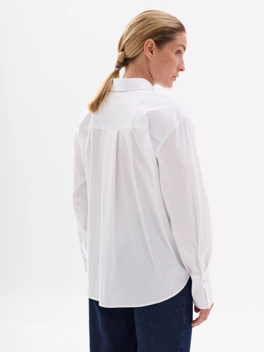 Классическая блузка с объемными рукавами