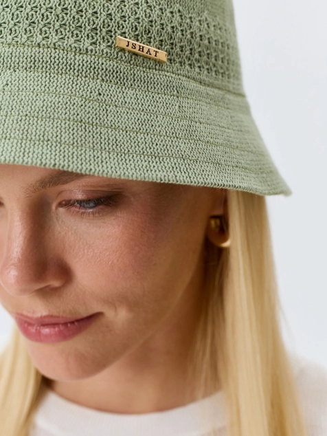 Вязаная панама